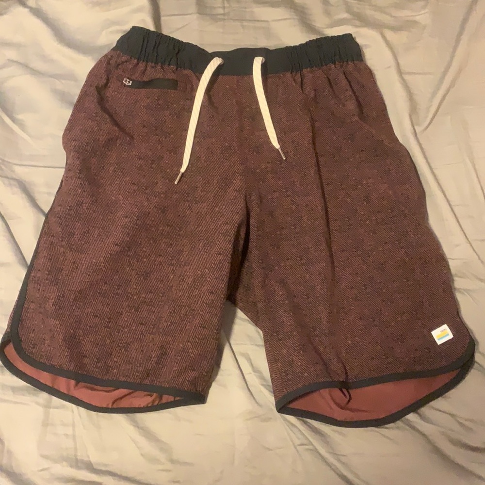 Vuori Mens Banks Shorts